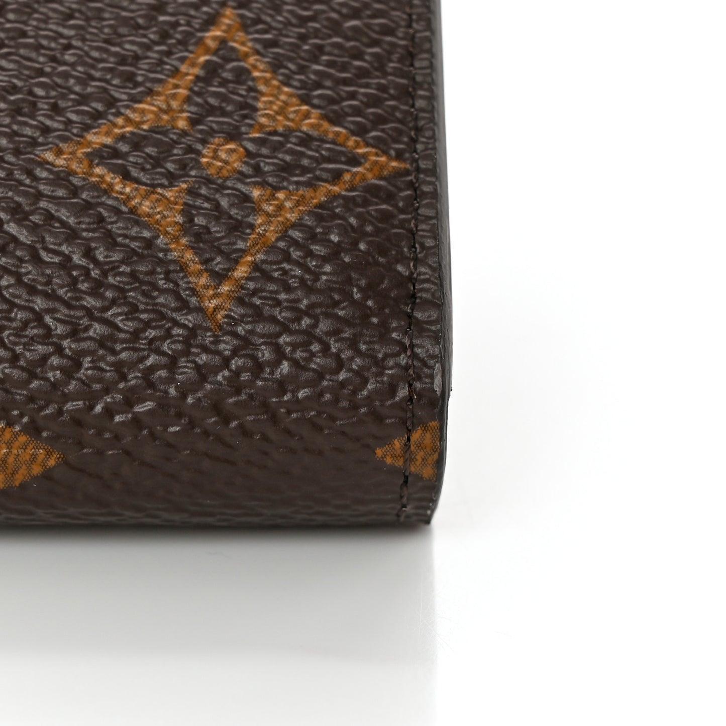 Reverse Monogram Giant Sarah Wallet