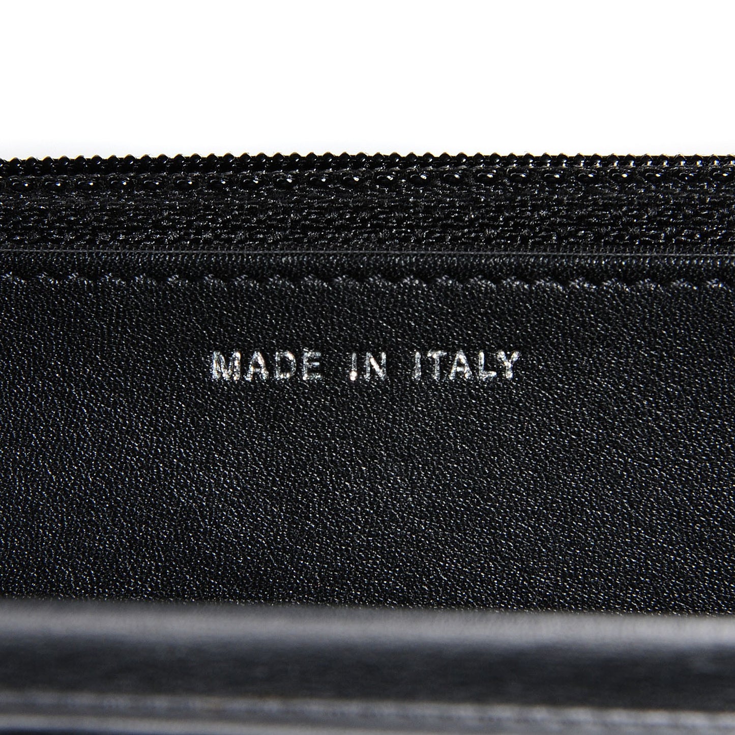 Lambskin Diamond Stitched Wallet On Chain WOC Black