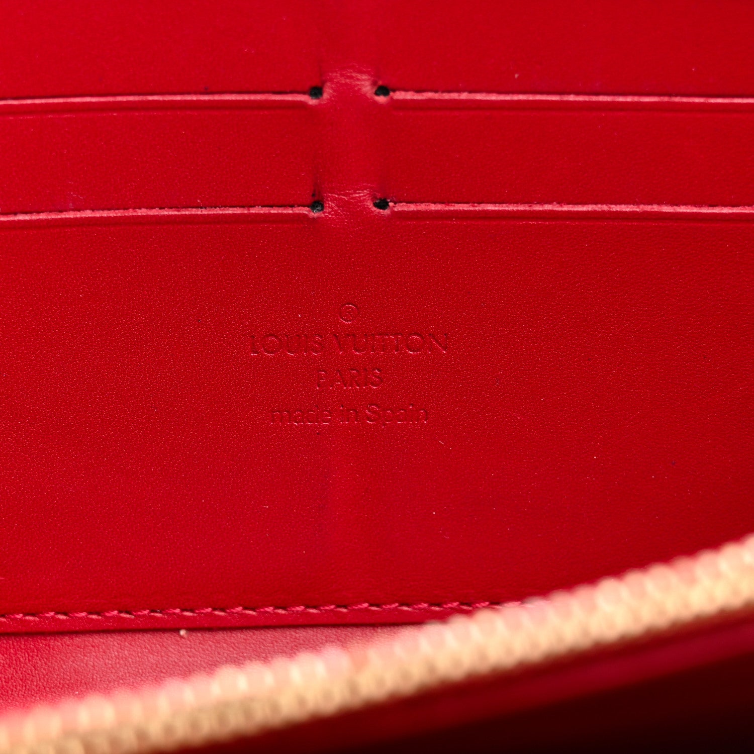 Louis Vuitton Vernis Zippy Wallet Pomme D'Amour 6 of 11