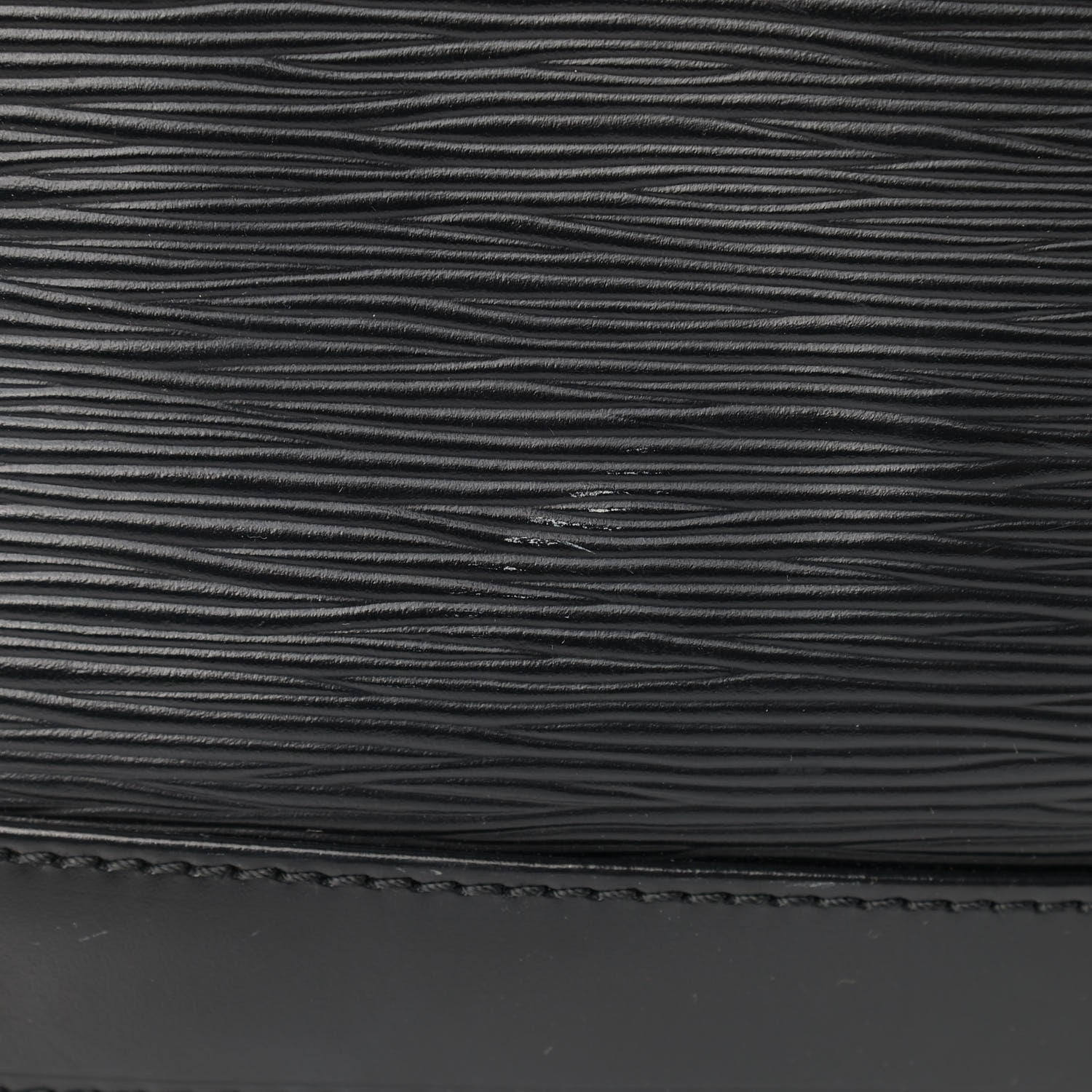 Louis Vuitton Epi Noe Black 13 of 16