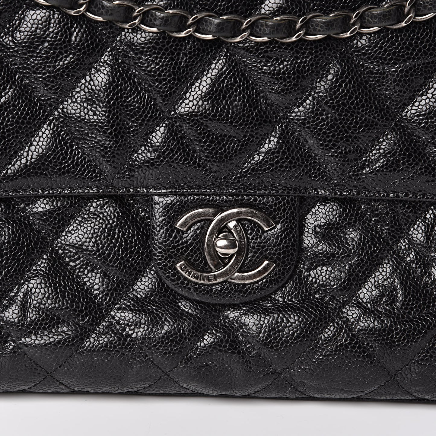 Crumpled Grained Calfskin Jumbo CC Crave Flap Black