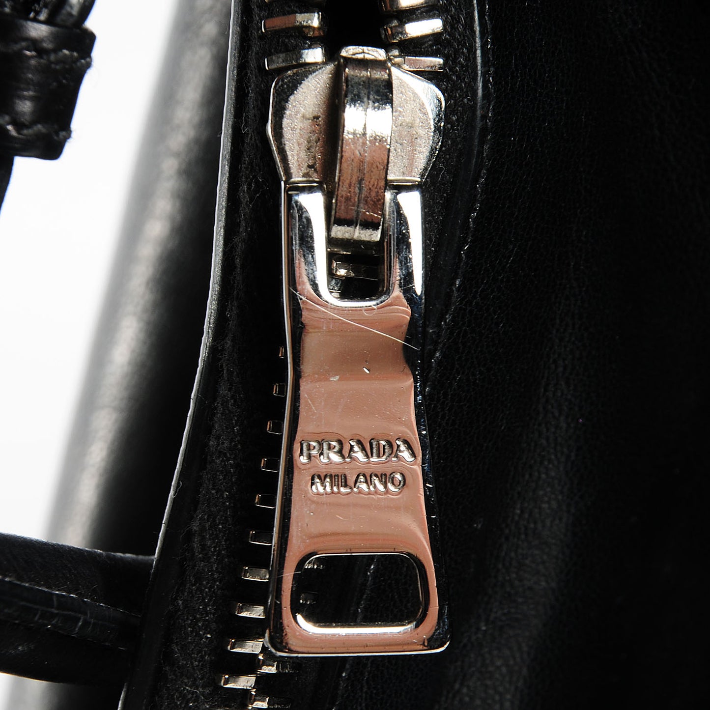 Glace Calf Twin Pocket Tote Nero Black