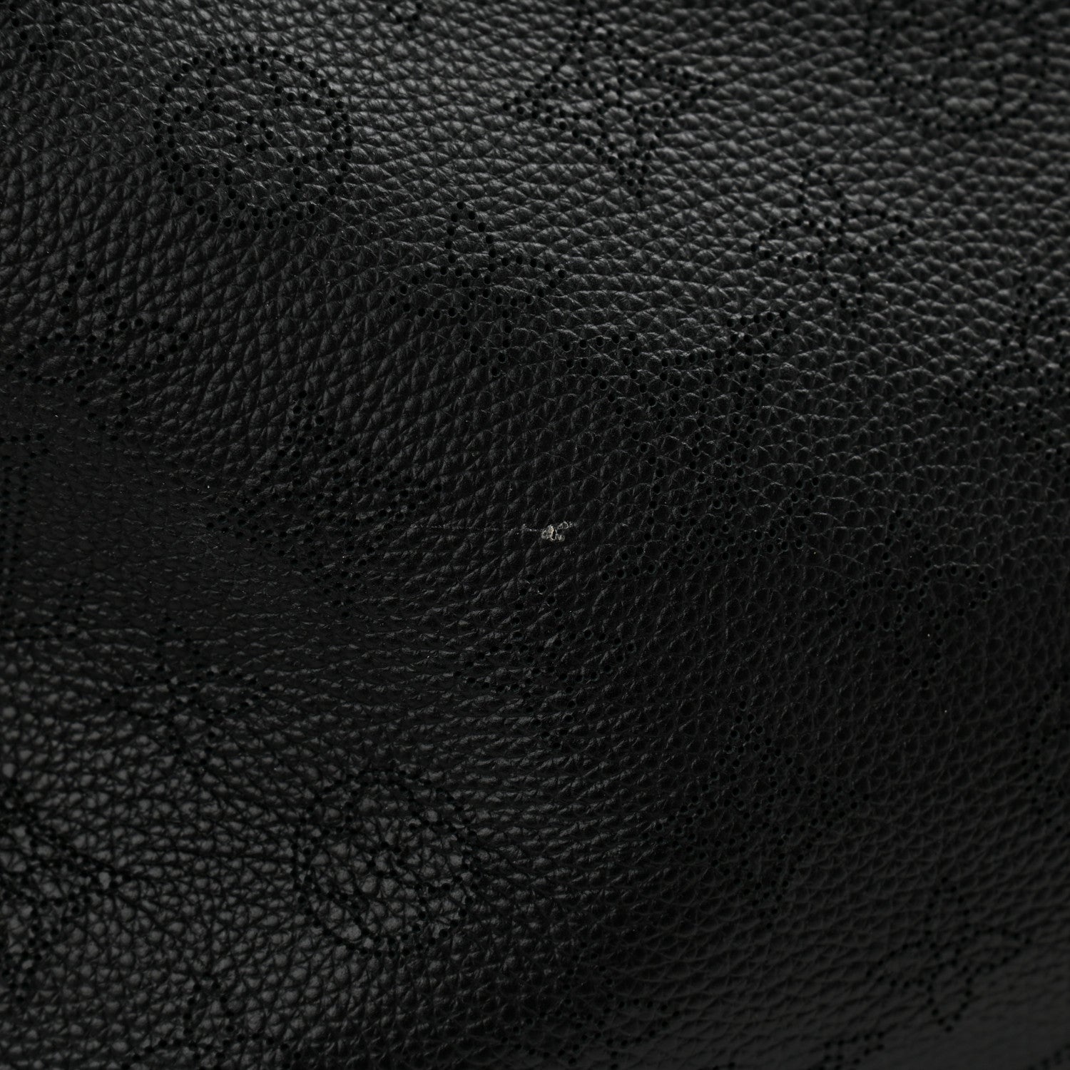 Louis Vuitton Mahina Carmel Hobo Black 12 of 12