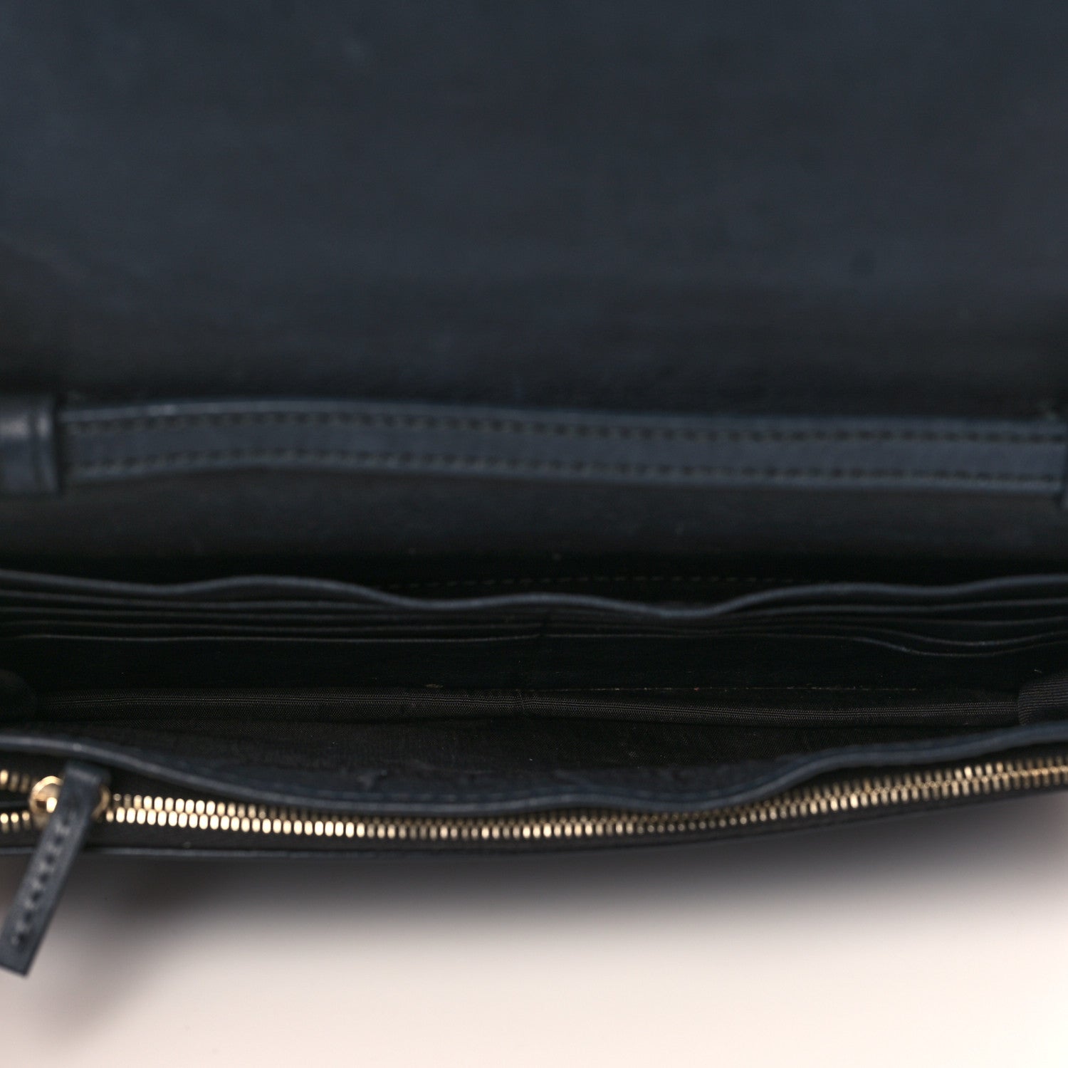 Gucci Microguccissima Crossbody Wallet Black 5 of 9