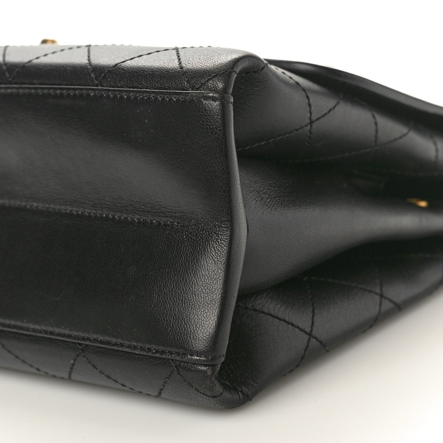 Lambskin Stitched Medium Coco Luxe Handle Flap Black