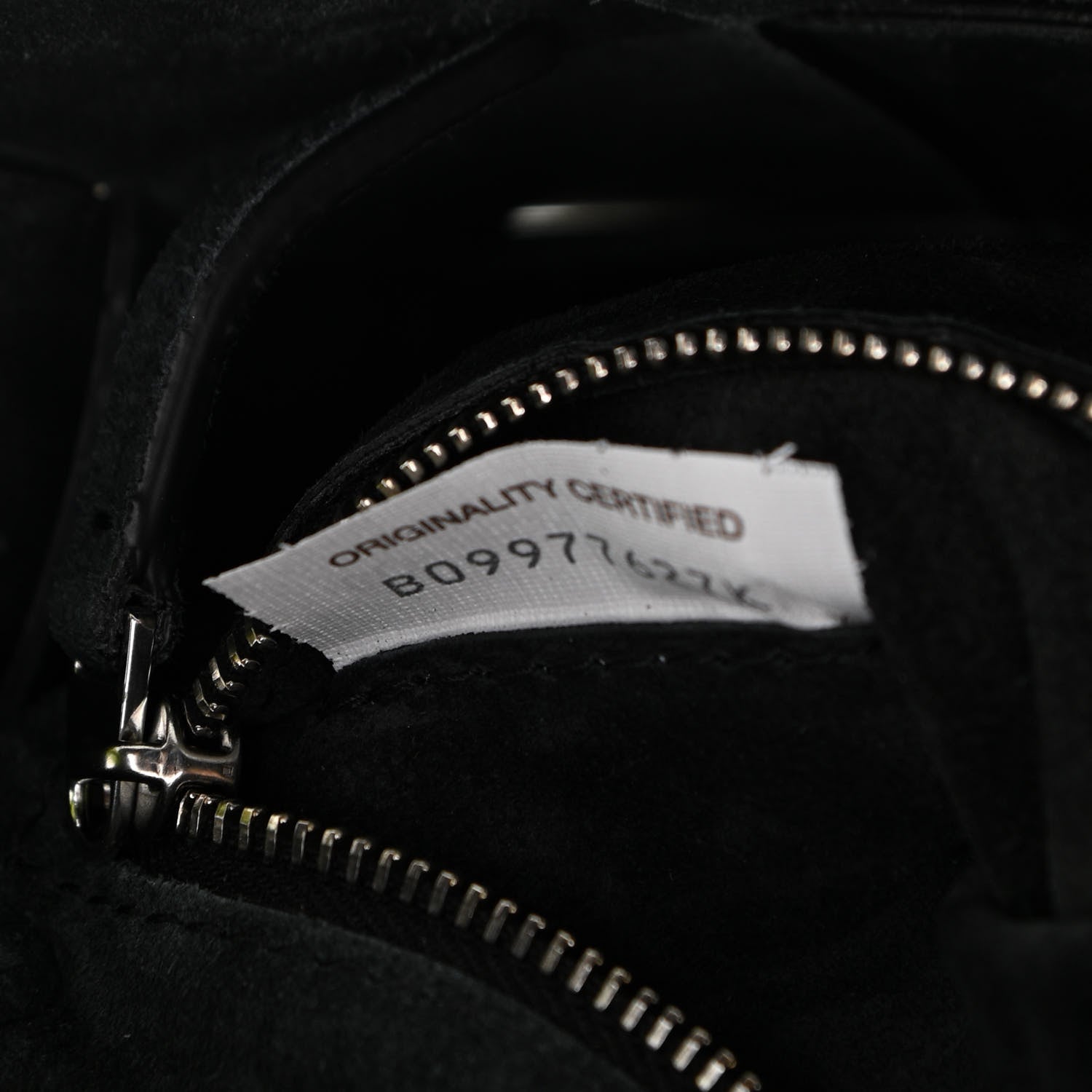 Bottega Veneta Metallic Crushed Calfskin Maxi Intrecciato Cassette Crossbody Bag Chlorophyll 7 of 10