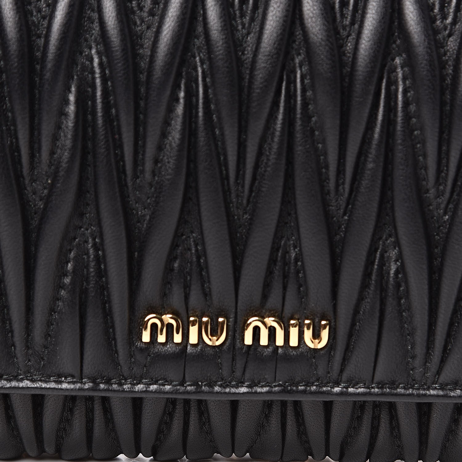 Miu Miu Nappa Matelasse Wallet On Chain Black 10 of 12