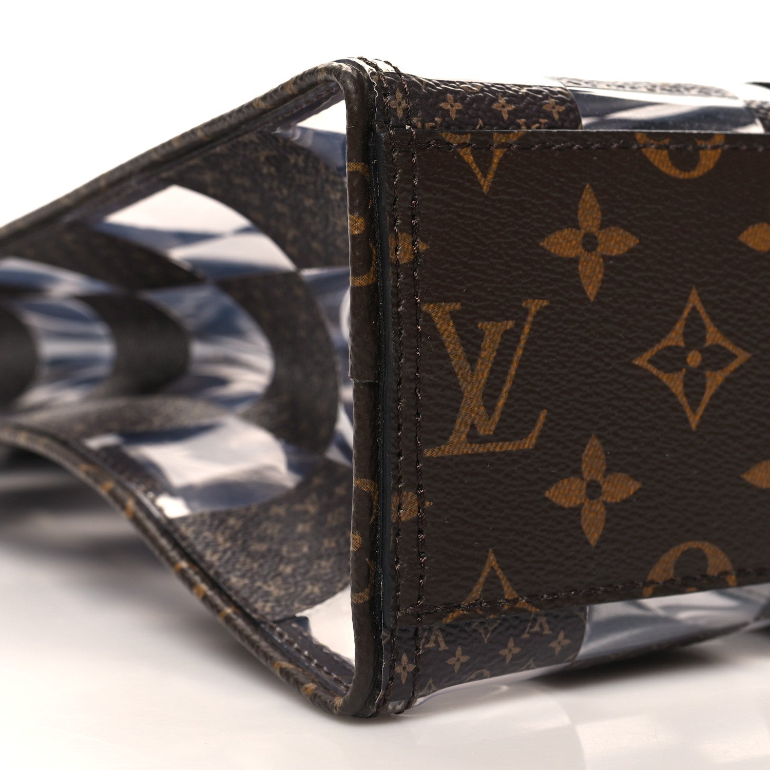 Louis Vuitton PVC Monogram Chess Sac Plat 8 of 9