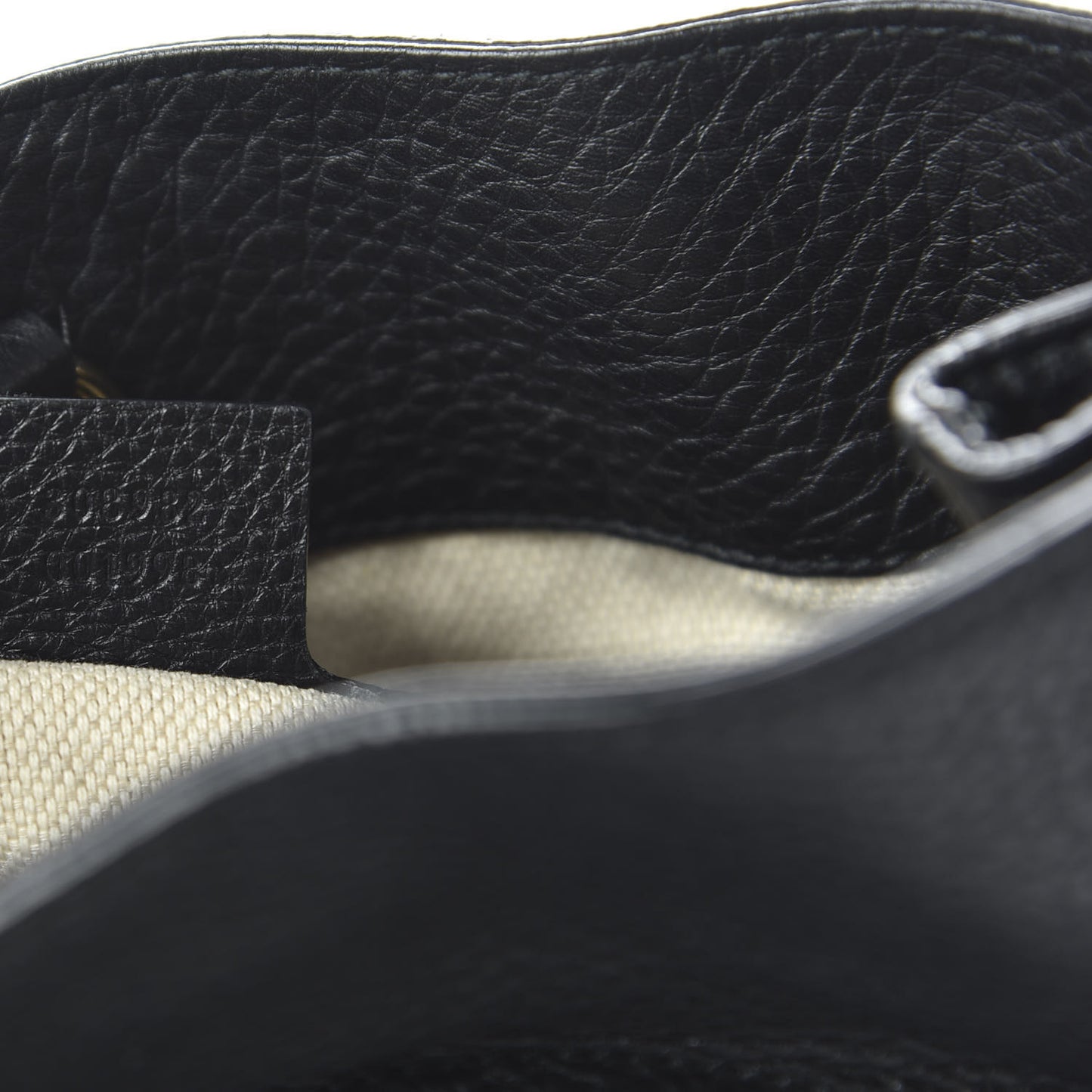 Pebbled Calfskin Medium Soho Chain Shoulder Bag Black