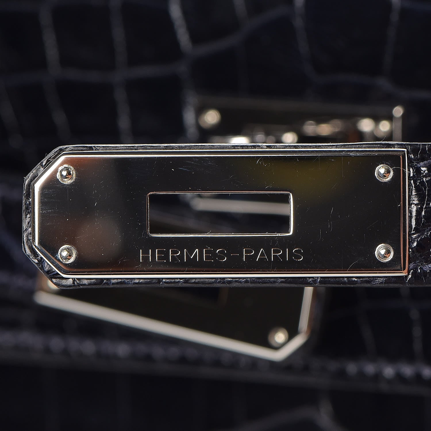 Hermes Shiny Niloticus Crocodile Kelly Sellier 32 14 of 37