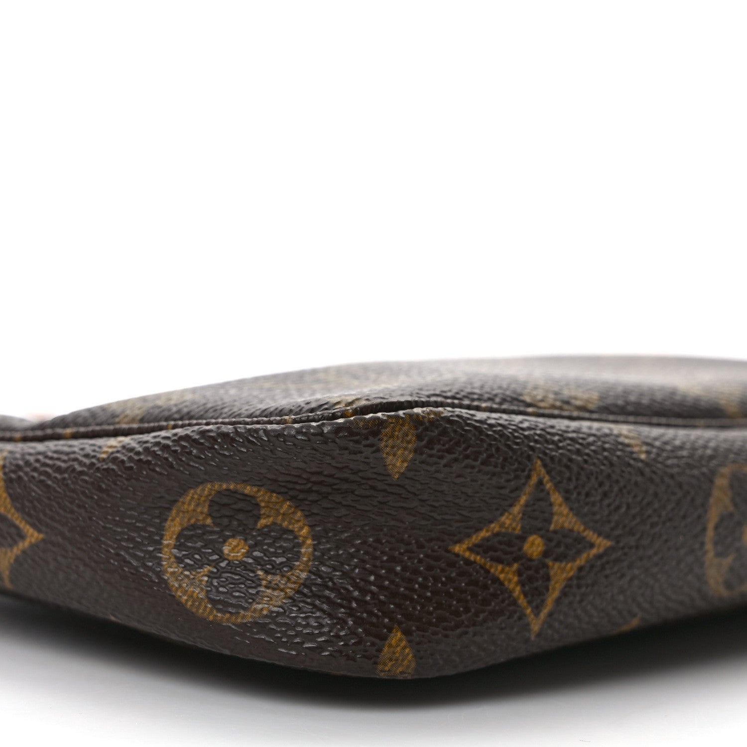 Louis Vuitton Monogram Pochette Accessories 8 of 10
