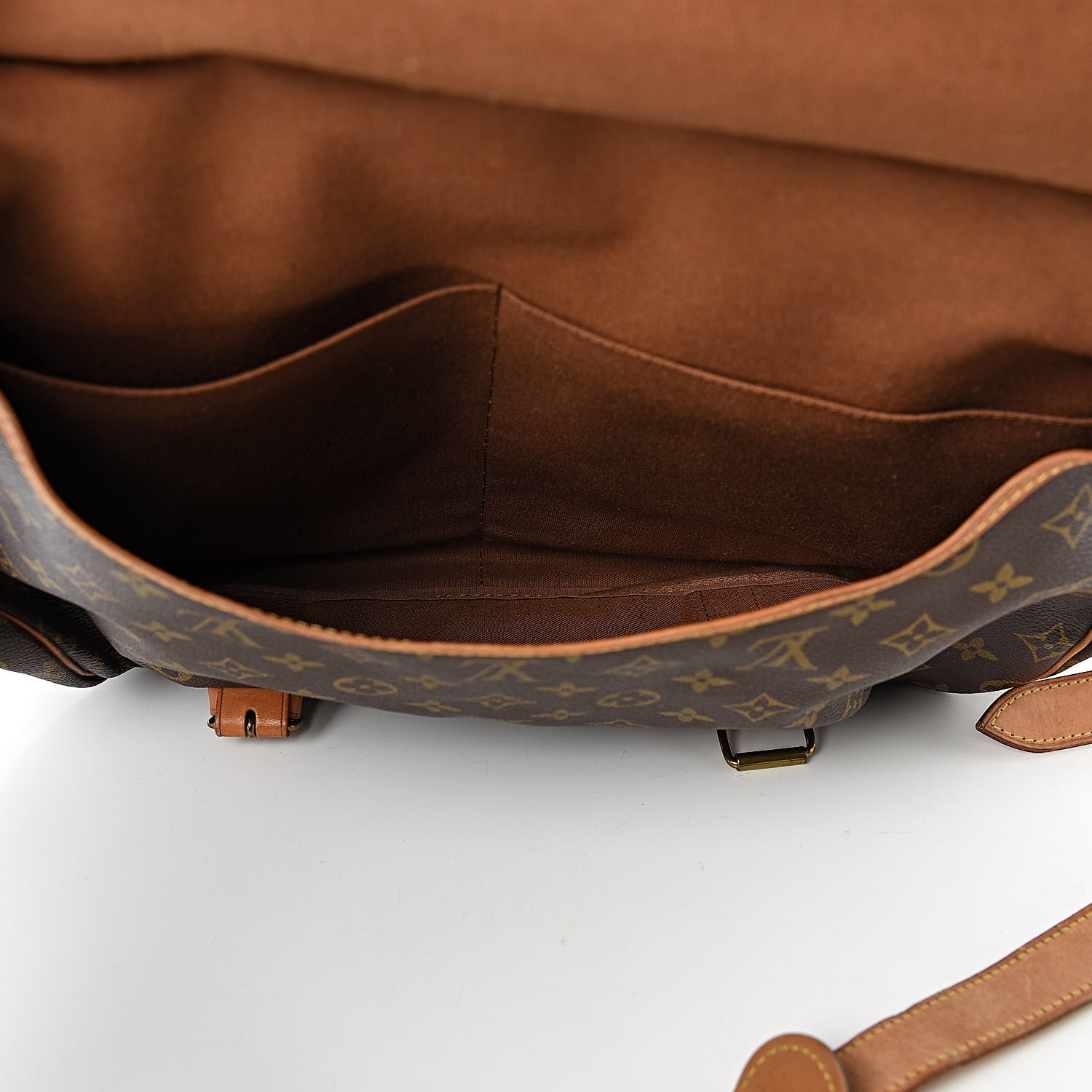 Louis Vuitton Monogram Saumur 43 6 of 13