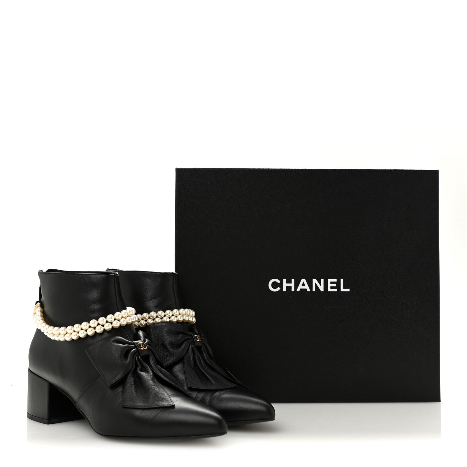 Chanel Lambskin Pearl Bow Short Boots 40 Black 40 Black 10 of 10