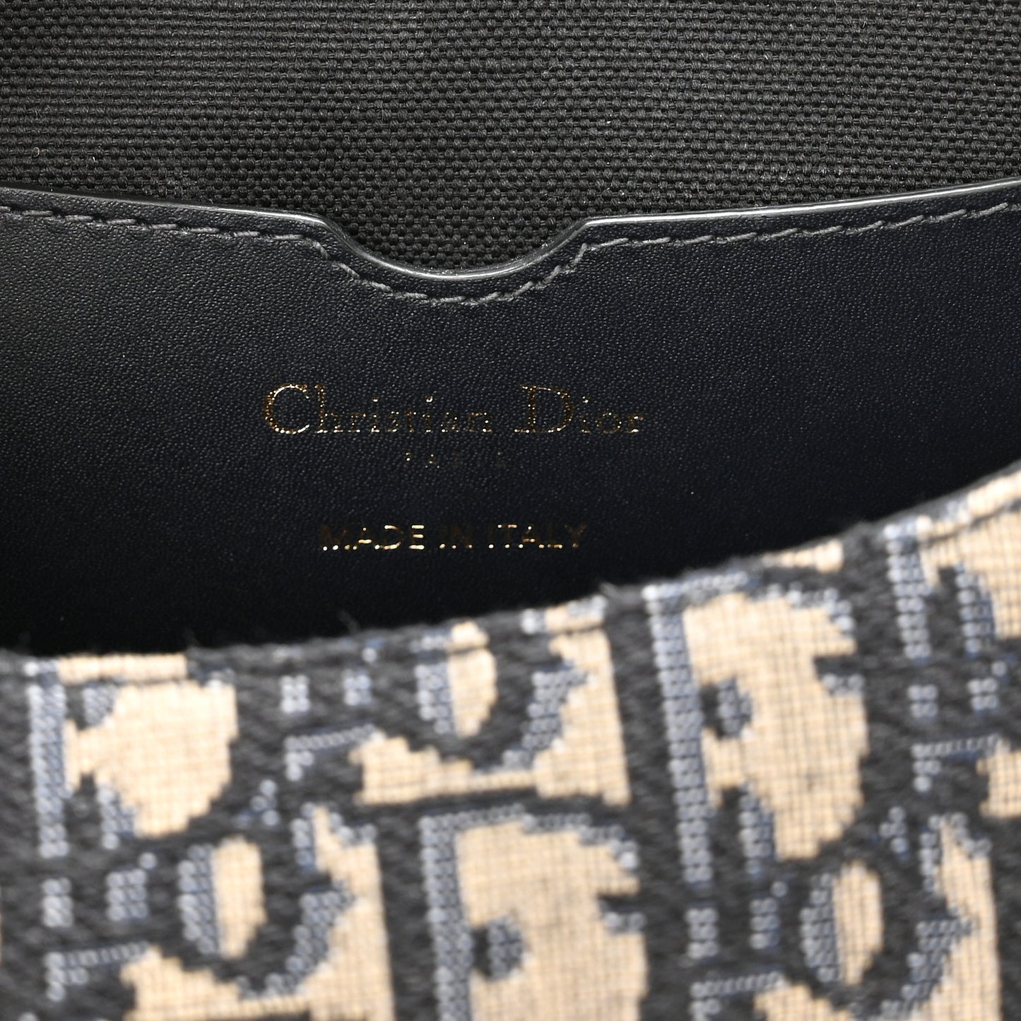 Oblique Medium Bobby Flap Blue