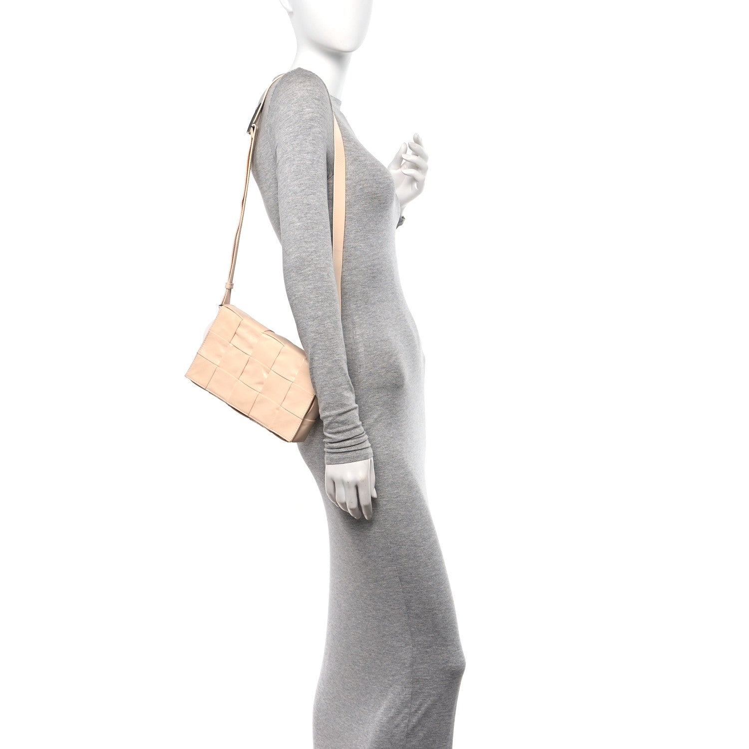 Bottega Veneta Paper Calfskin Maxi Intrecciato Cassette Crossbody Bag Melon Washed 2 of 10