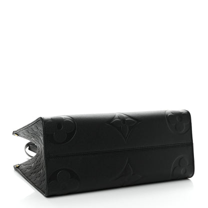 Louis Vuitton Empreinte Monogram Giant OnTheGo MM Black 4 of 10