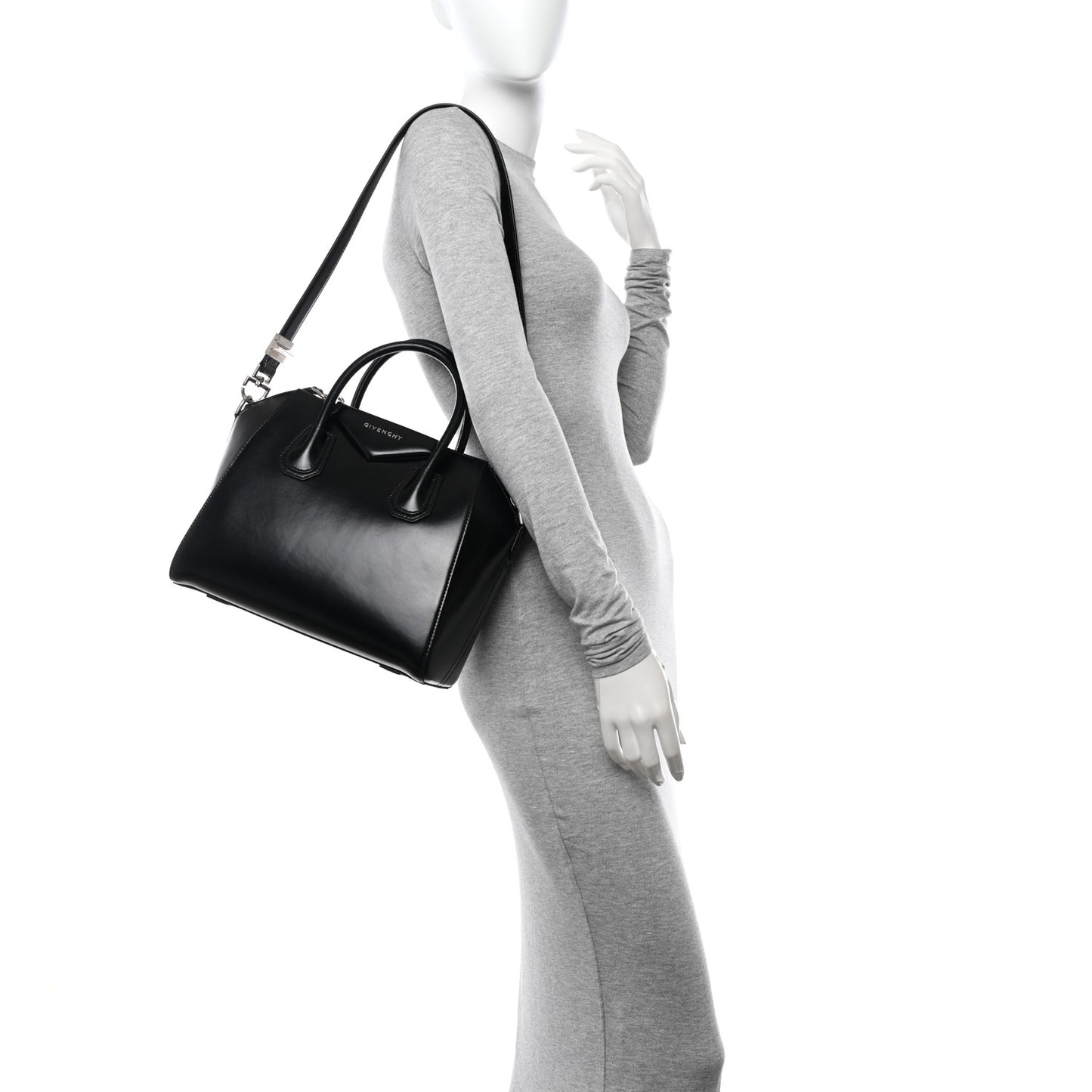 Shiny Lord Calfskin Small Antigona Black