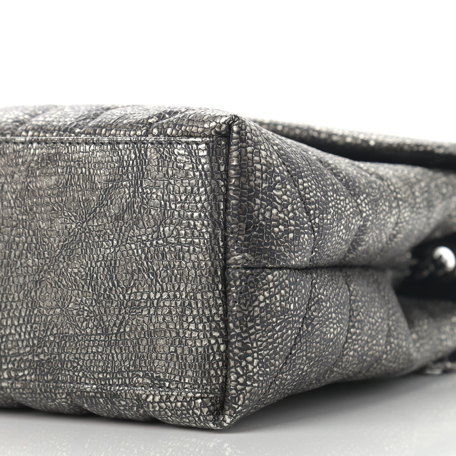 Saint Laurent Metallic Grain De Poudre Monogram Small Loulou Chain Satchel Gun Metal 10 of 10