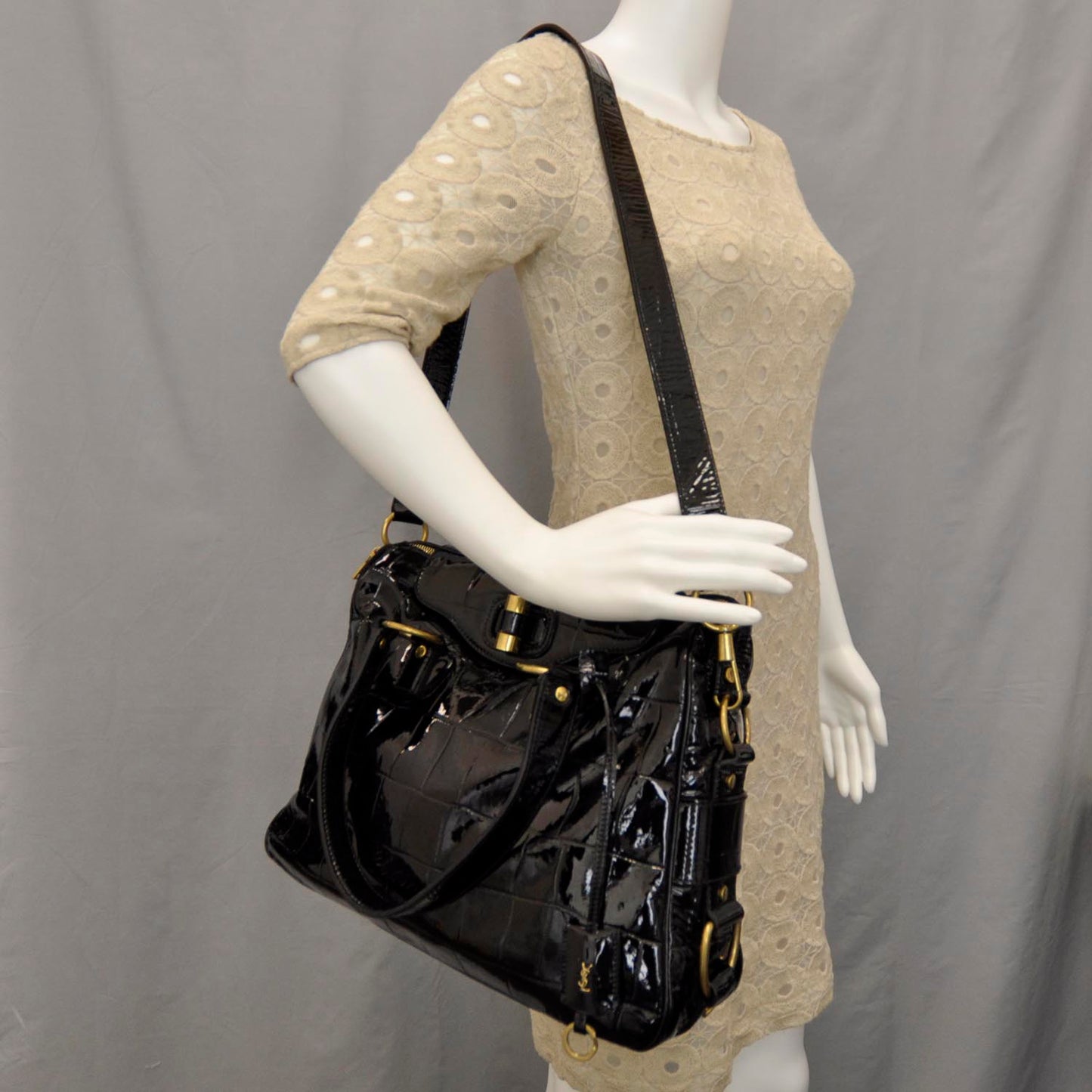 Patent Croc Muse Messenger Black