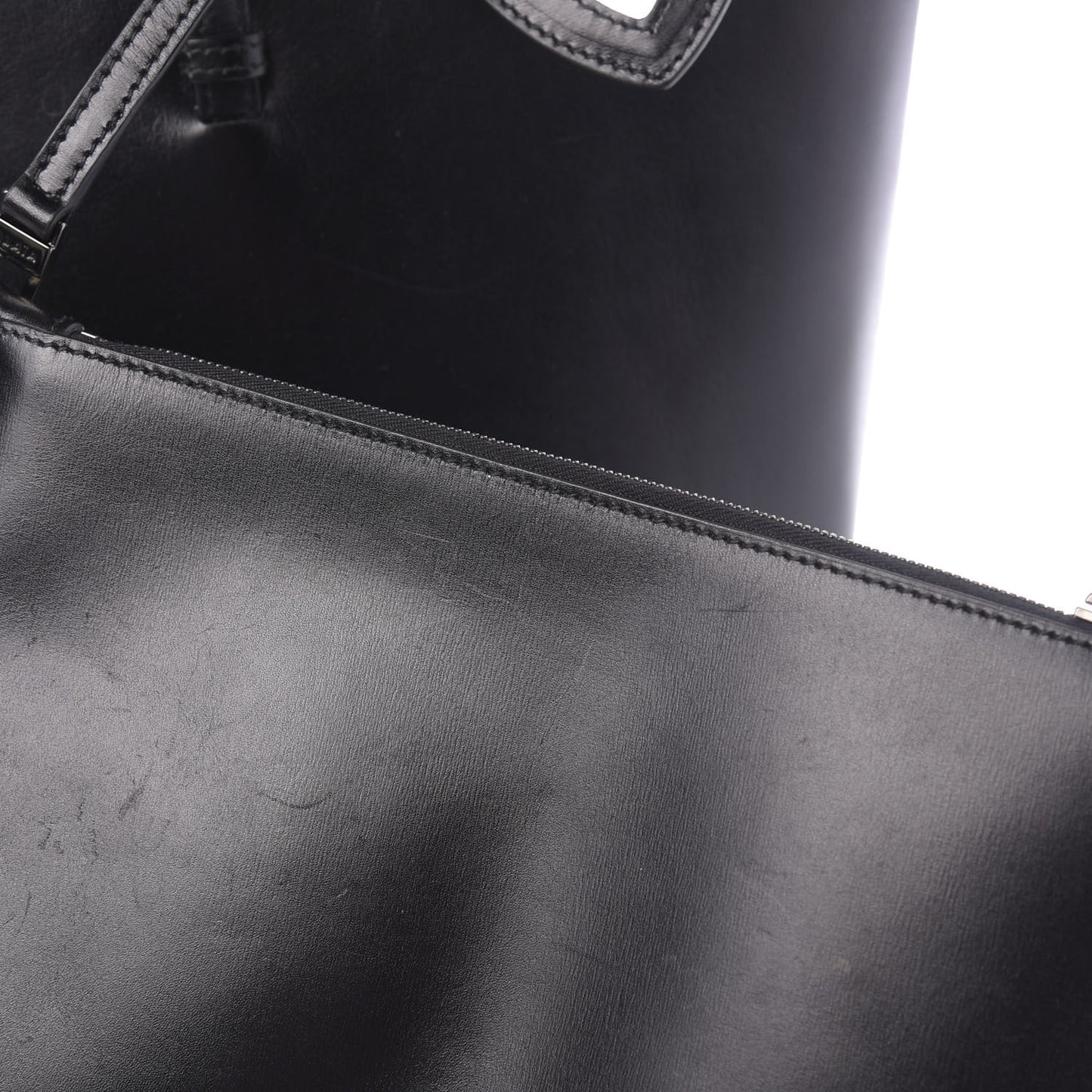 Calfskin Scalloped Trim Cabas MM Black