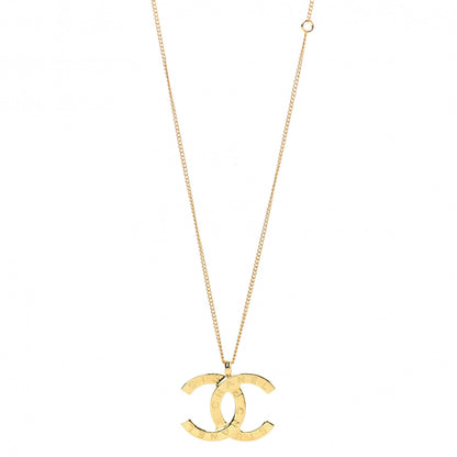 Chanel Metal CC Paris Button Necklace Gold 1 of 6