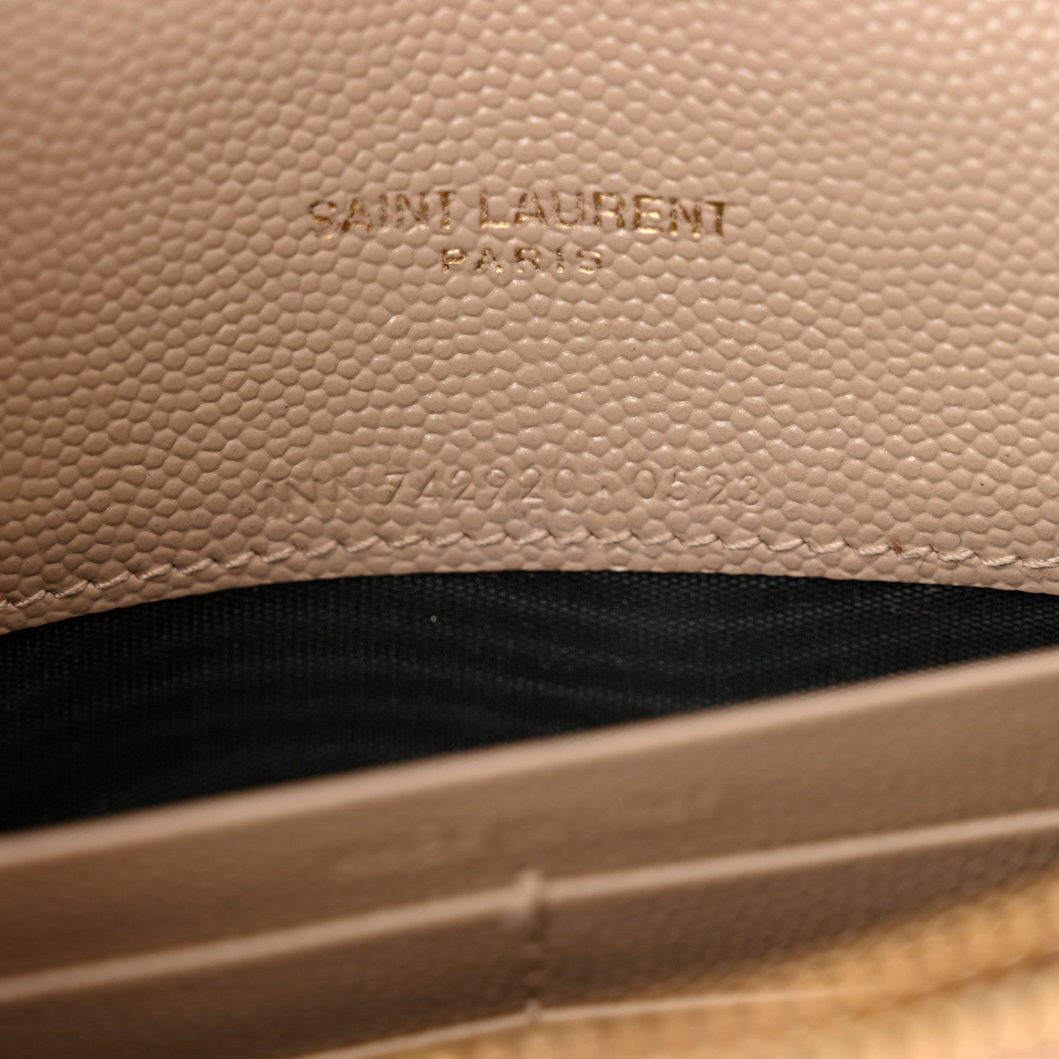 Saint Laurent Grain De Poudre Matelasse Chevron Monogram Chain Wallet Nude Powder 7 of 12