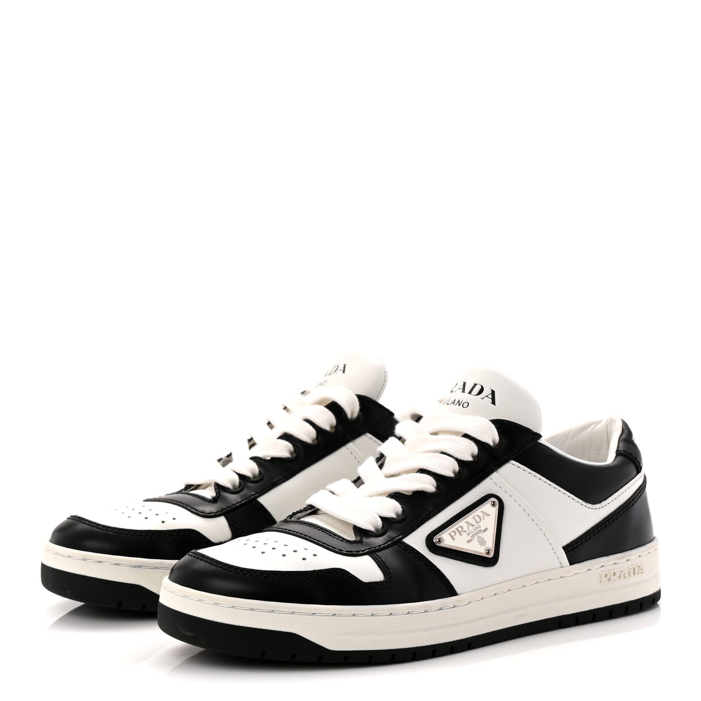Vitello Sport Spazzolato Rois Triangle Logo Womens Downtown Low Top 30mm Sneakers 36.5 White Black
