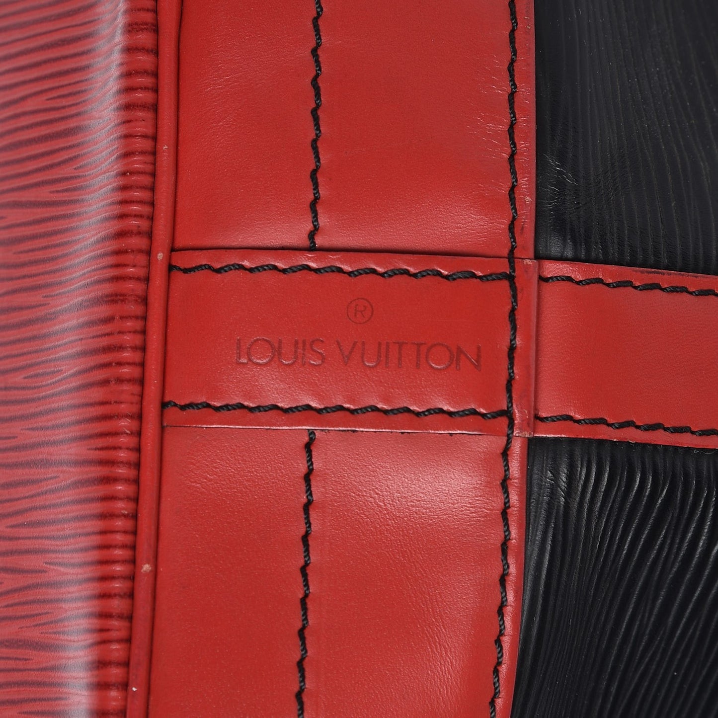 Epi Noe Black Red