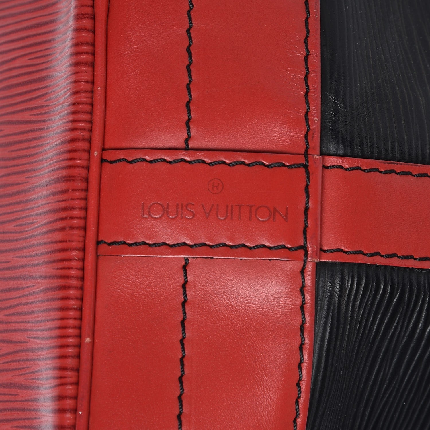 Louis Vuitton Epi Noe Black Red 6 of 11