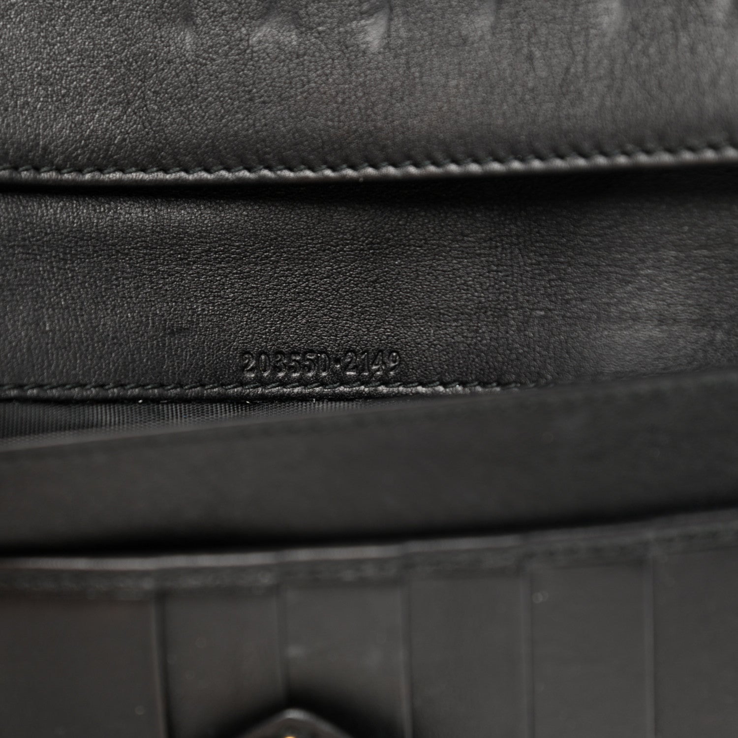Gucci Guccissima Heart Continental Wallet Black 7 of 9