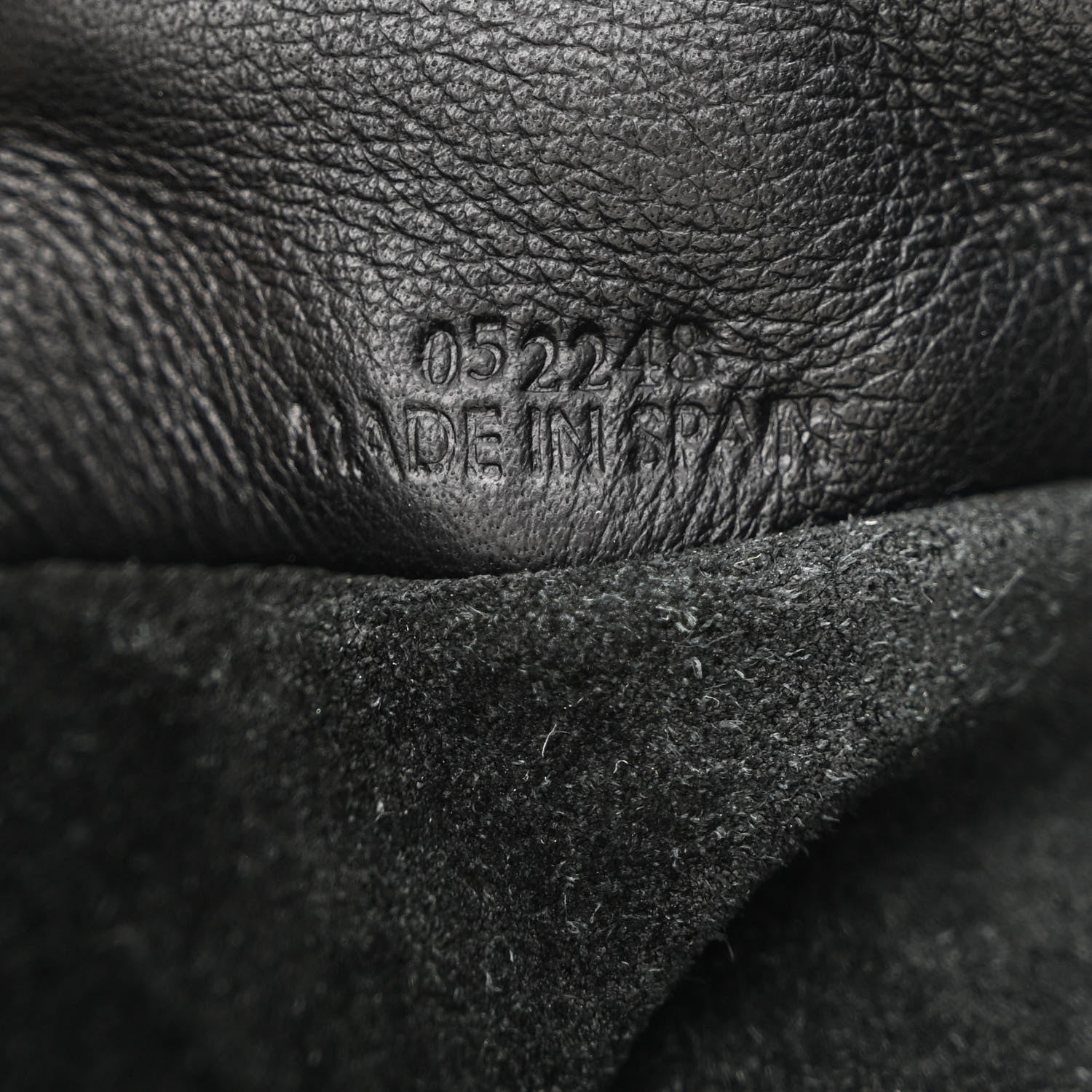 Loewe x HOWLS MOVING CASTLE Calfskin Suede Raffia Mini Flamenco Knot Clutch With Chain Black 7 of 11
