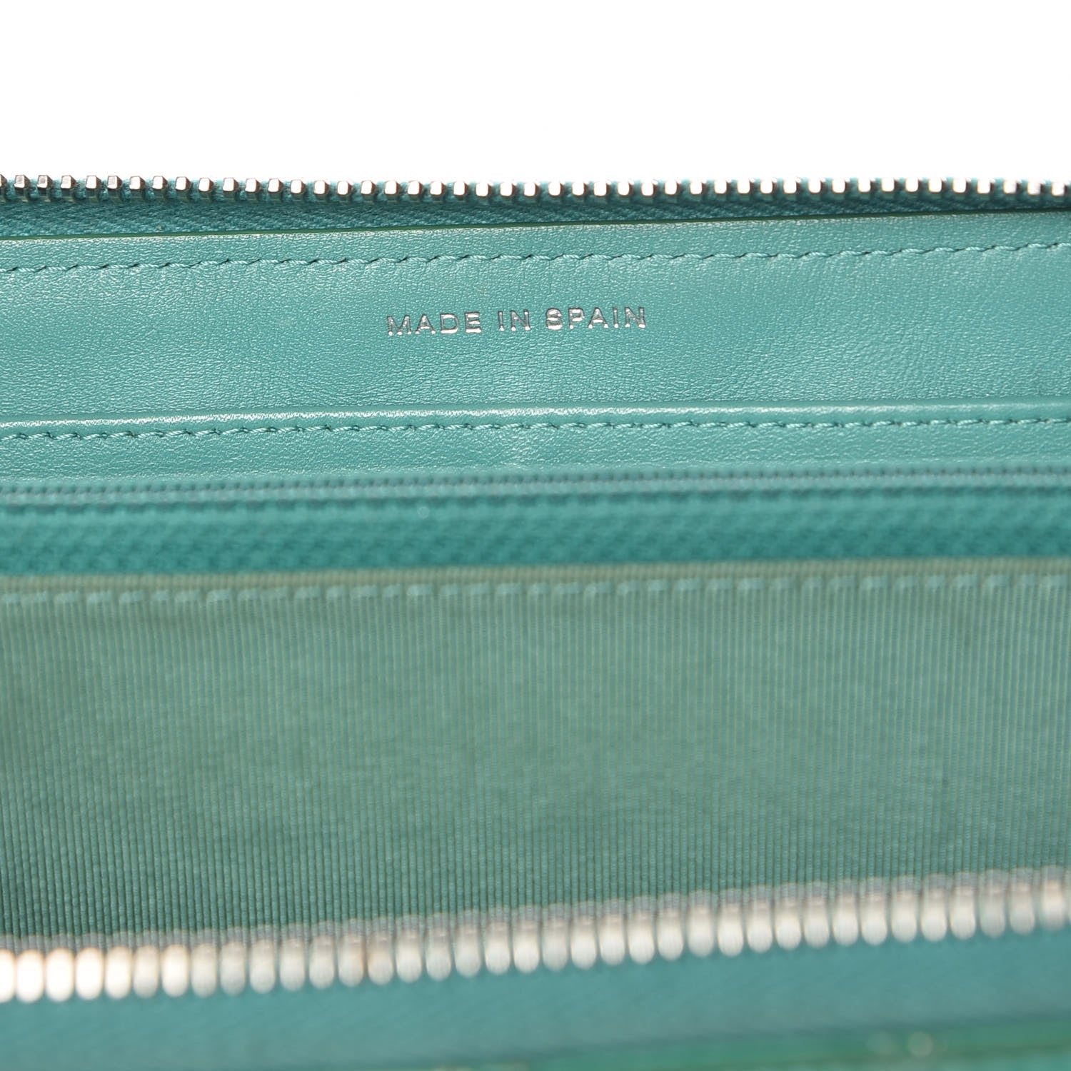 Chanel Patent Calfskin Quilted Large Gusset Zip Around Wallet Green 7 of 19
