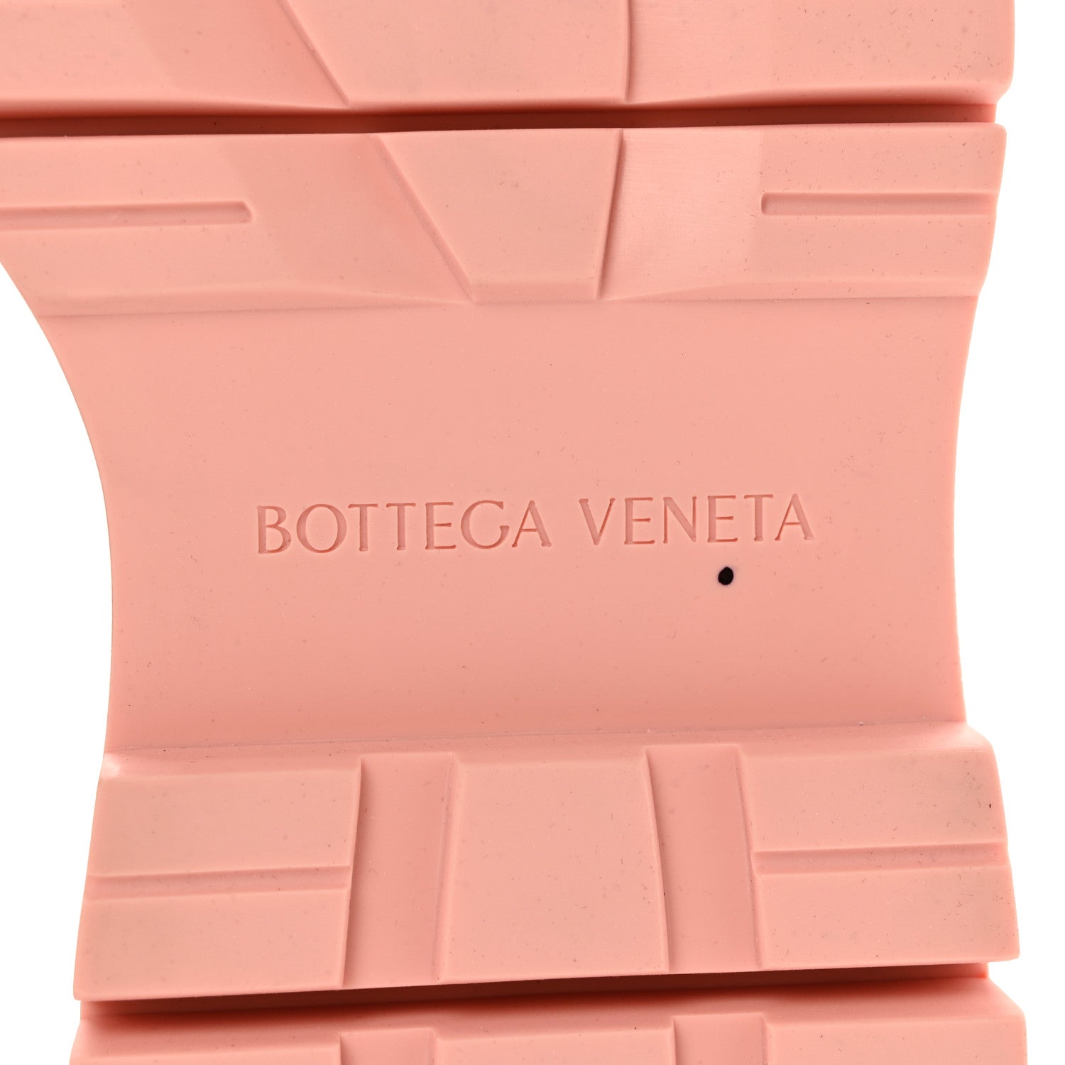 Bottega Veneta Calfskin The Tire Chelsea Boots 35.5 Black Peachy 6 of 14