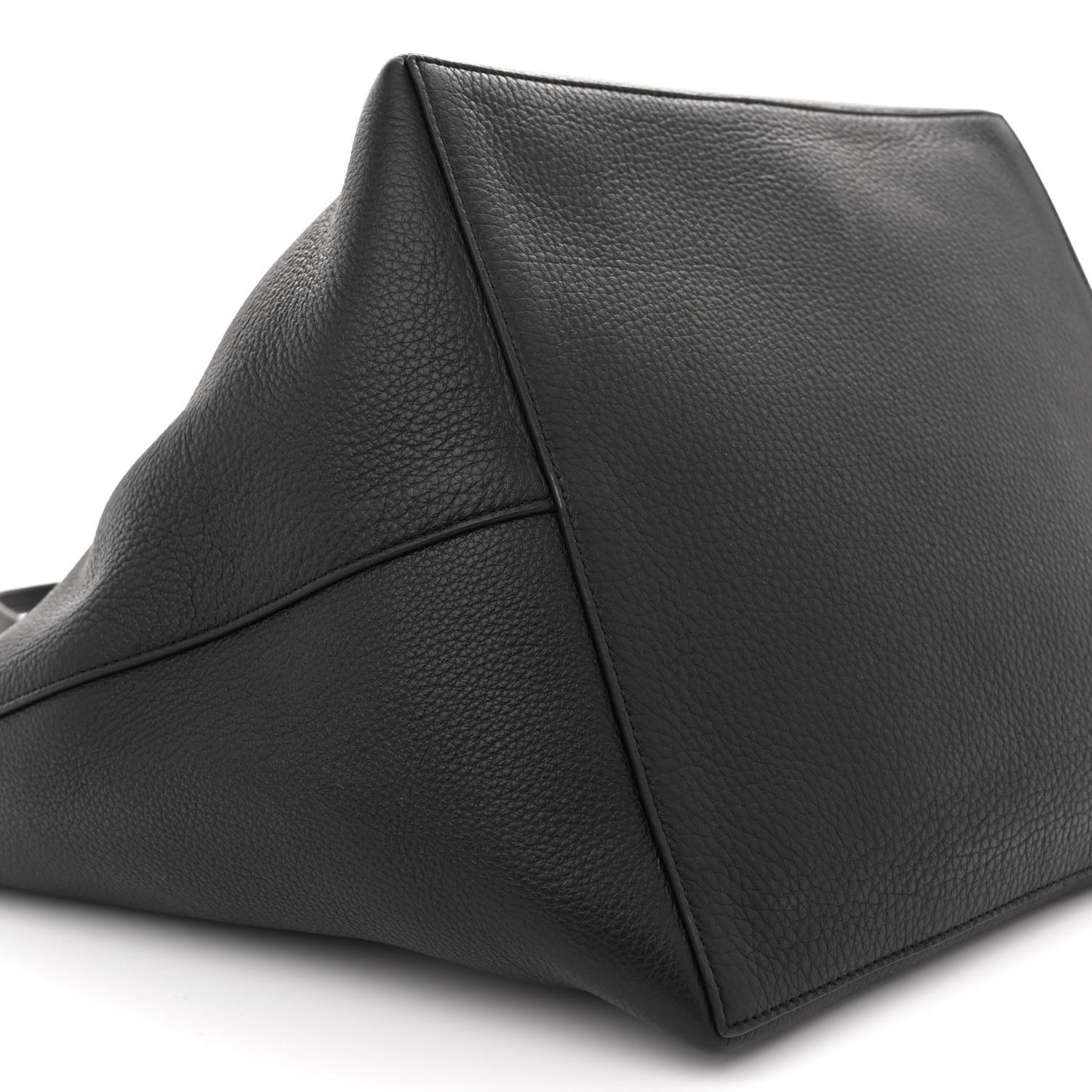 Grained Calfskin Park Tote Three Black