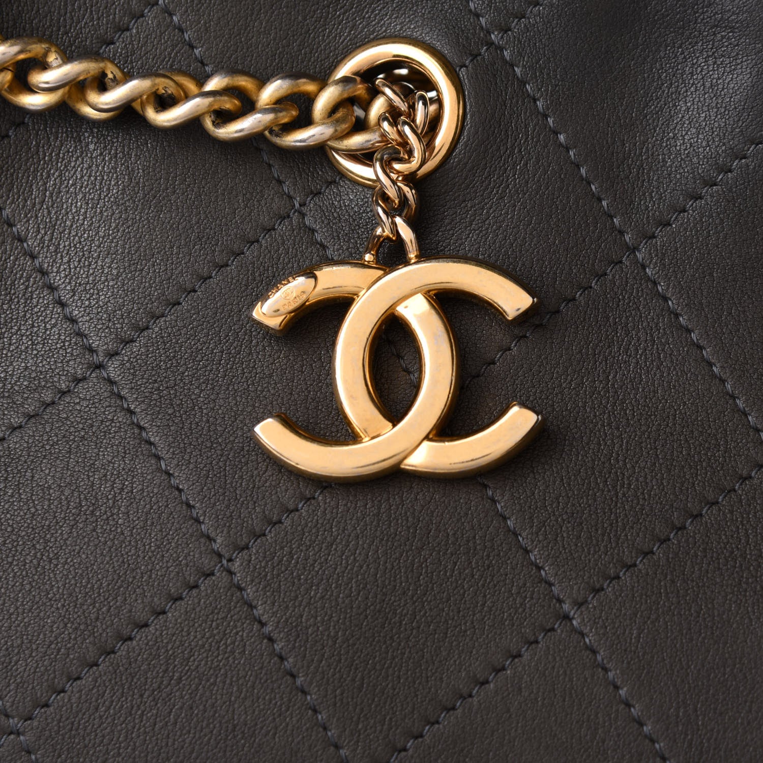 Chanel Calfskin Quilted Small On My Shoulder Drawstring Bag Dark Green 8 of 10