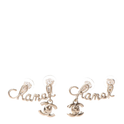 Chanel CC Turnlock Logo Clip On Earrings Gold 1 of 5