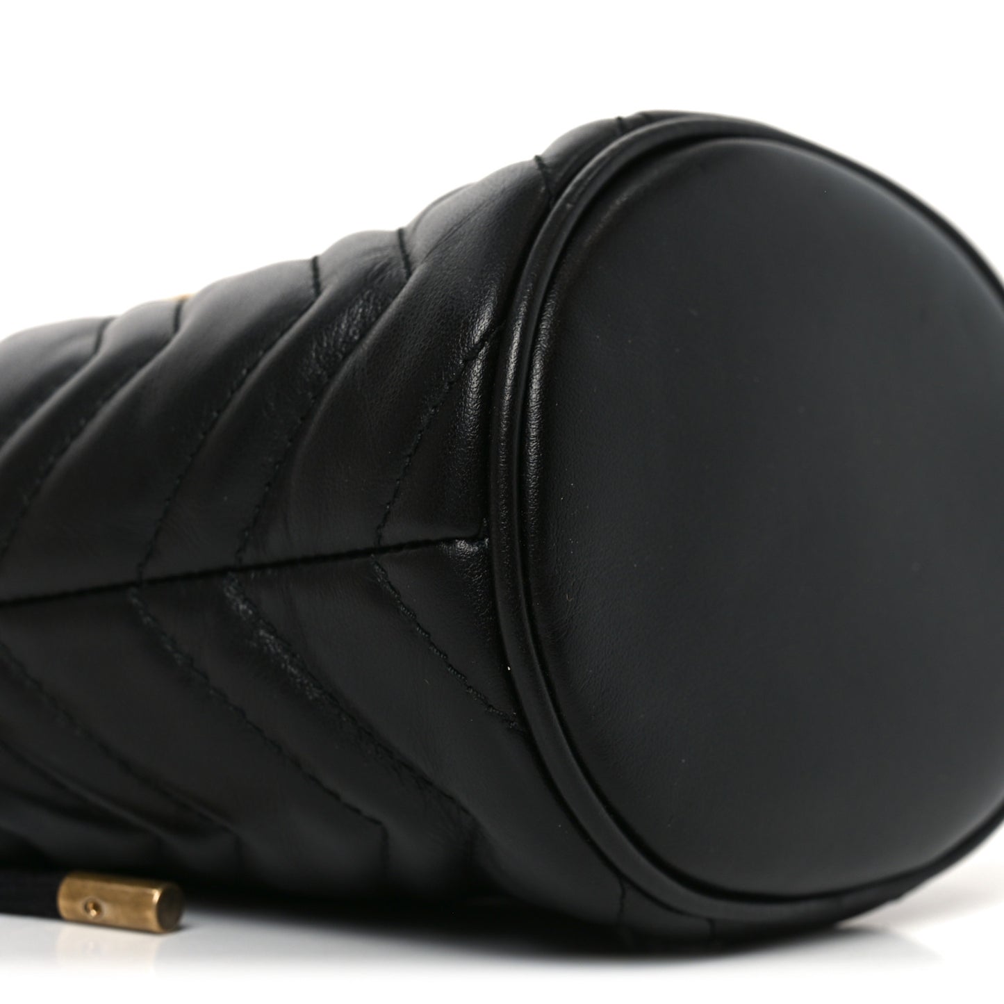 Calfskin Matelasse Mini GG Marmont 2.0 Bucket Bag Black