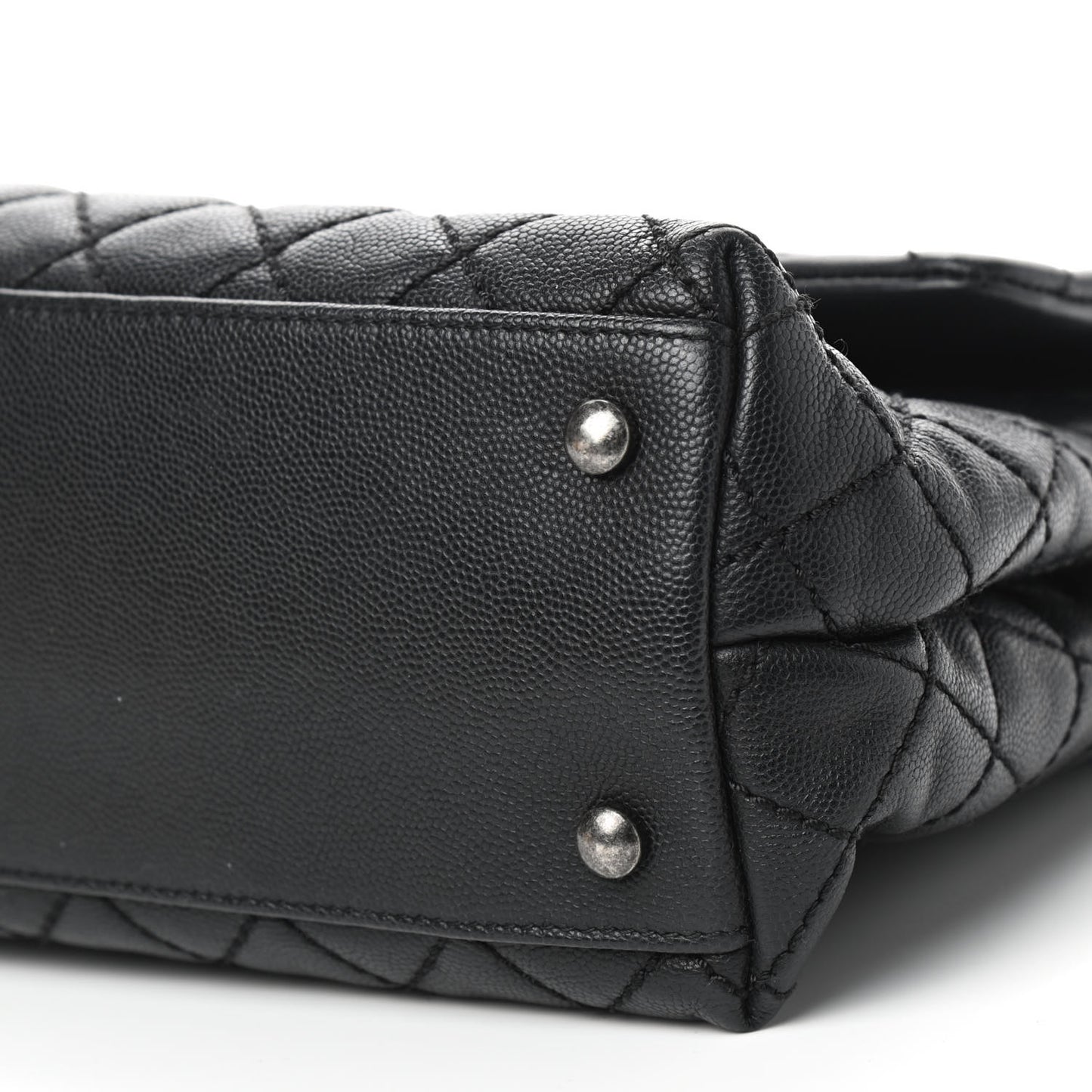 Caviar Quilted Medium Coco Handle Flap Black