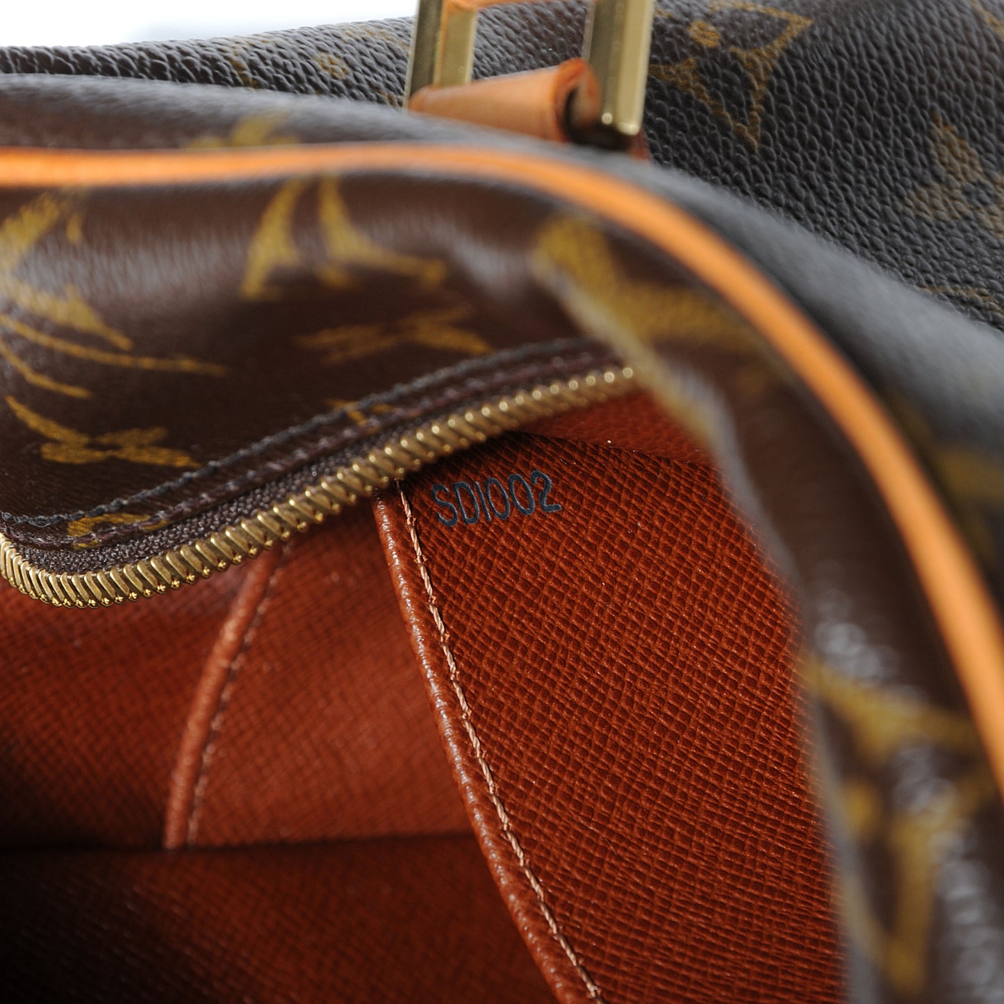 Monogram Cite MM