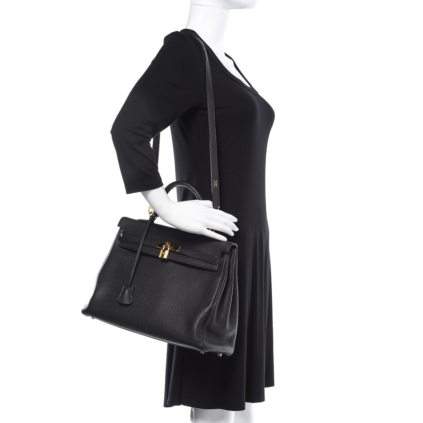 Togo Kelly Retourne 35 Black