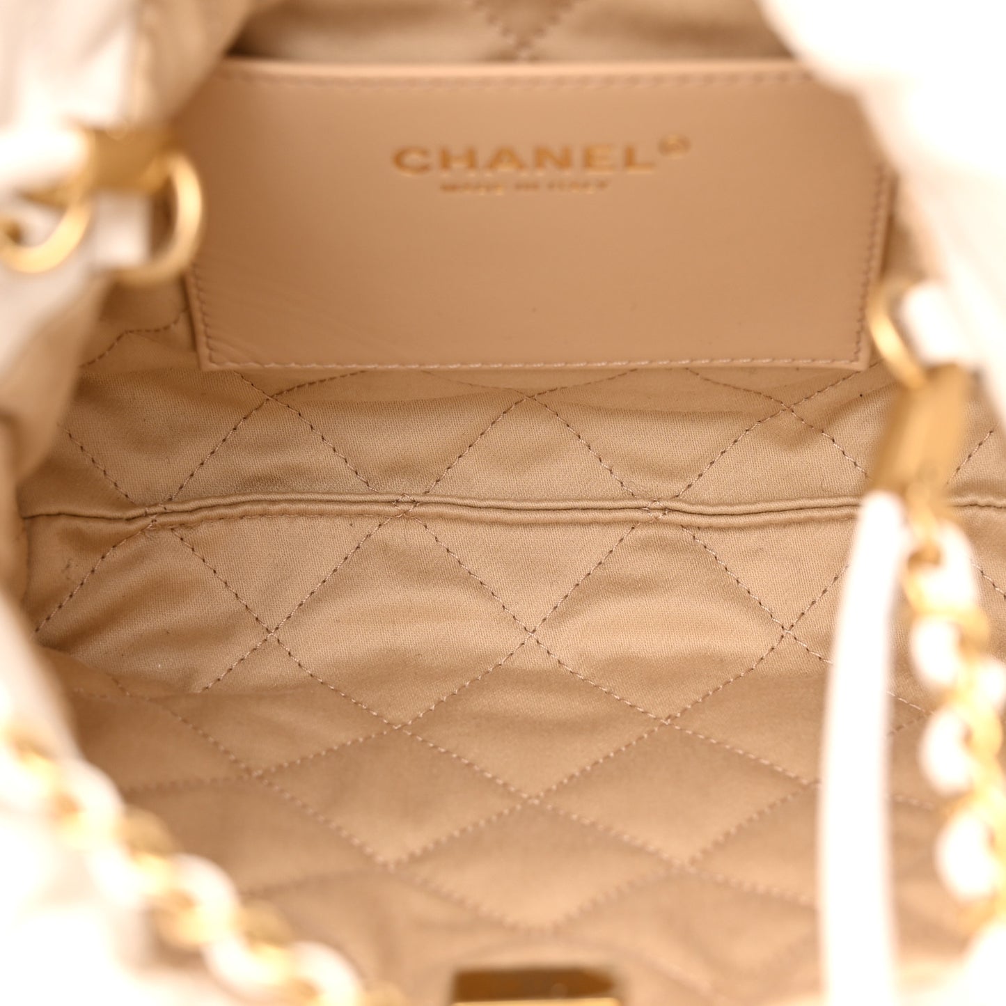 Shiny Calfskin Quilted Mini Chanel 22 White