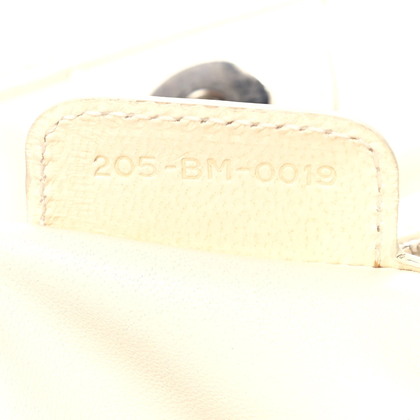 Lambskin Cannage Medium Soft Lady Dior Latte