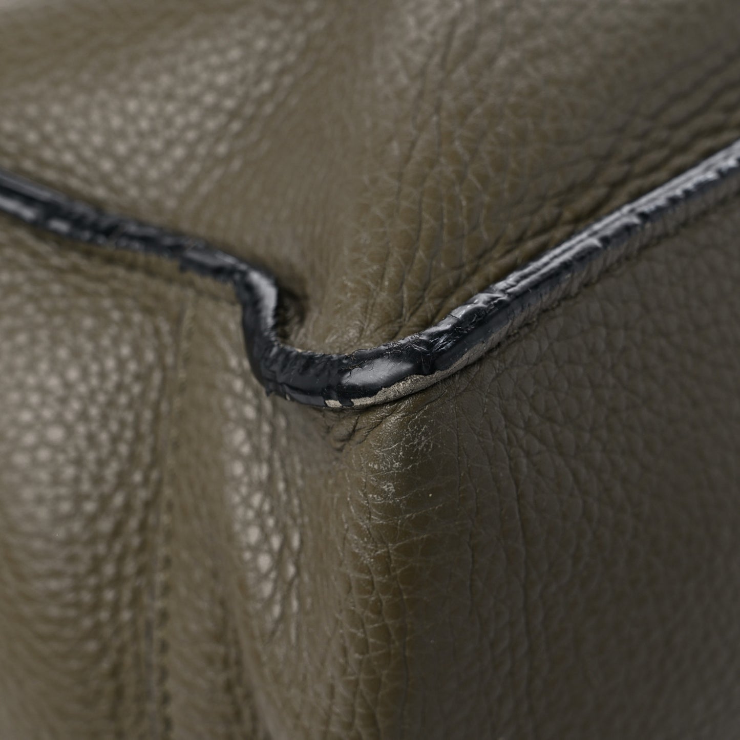 Grained Calfskin To Be Cool Tote Khaki