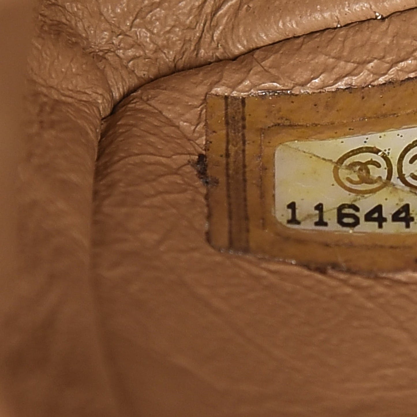 Lambskin Quilted East West Flap Beige
