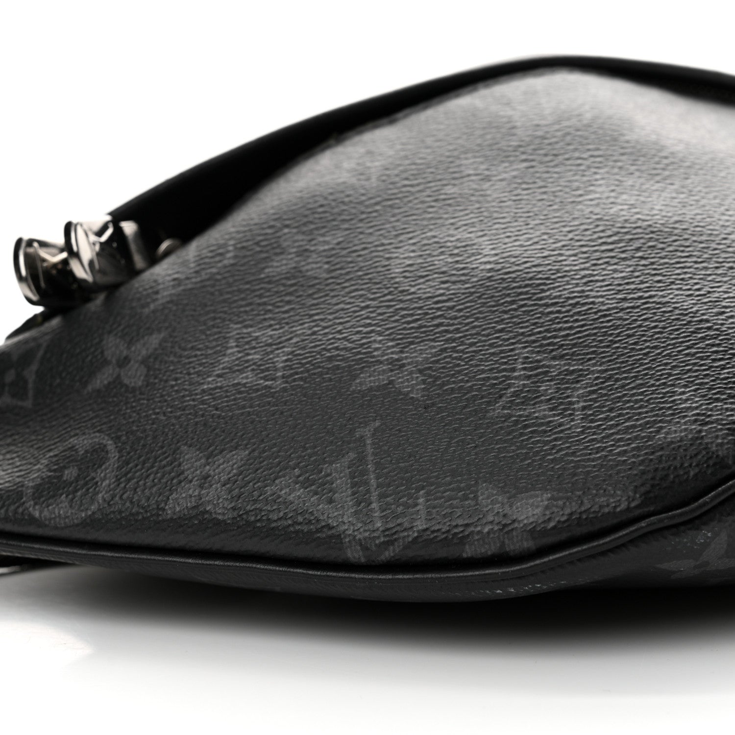 Louis Vuitton Monogram Eclipse Discovery Bumbag PM 8 of 10