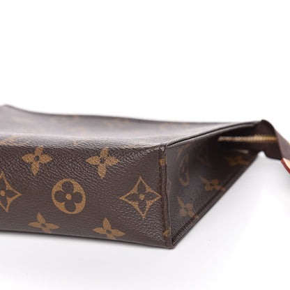 Louis Vuitton Monogram Toiletry Pouch 19 6 of 13