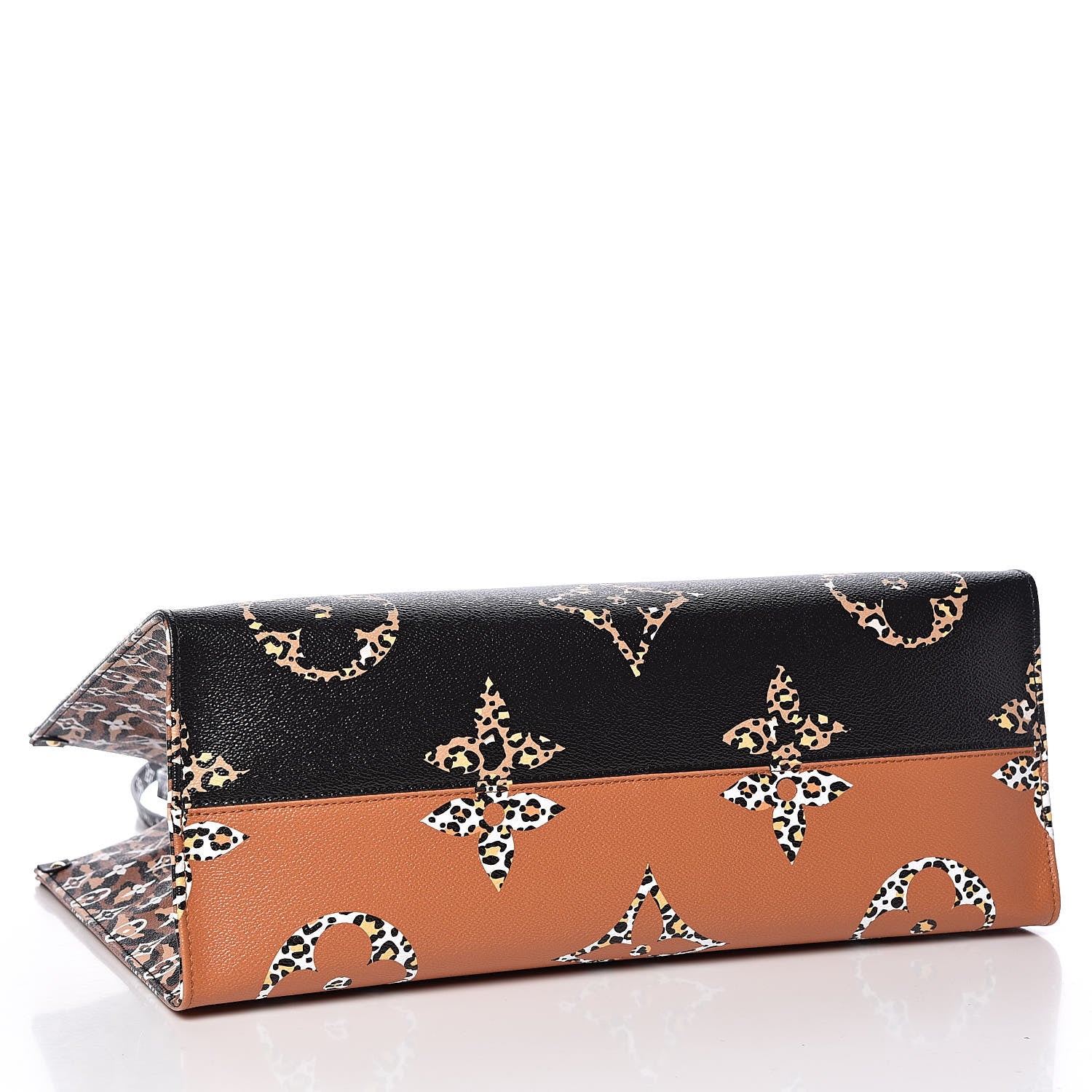 Louis Vuitton Monogram Giant Jungle Onthego GM Black 4 of 10