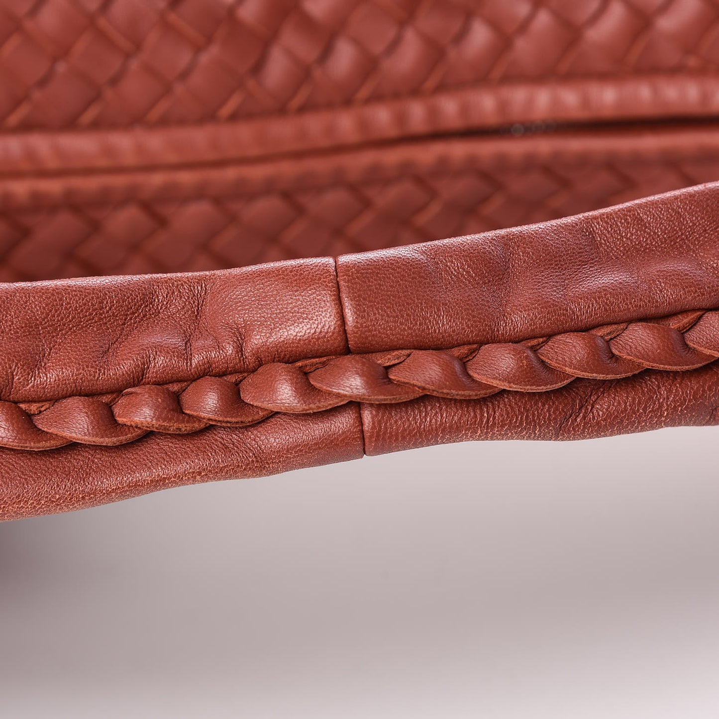 Nappa Intrecciato Large Veneta Hobo Brique