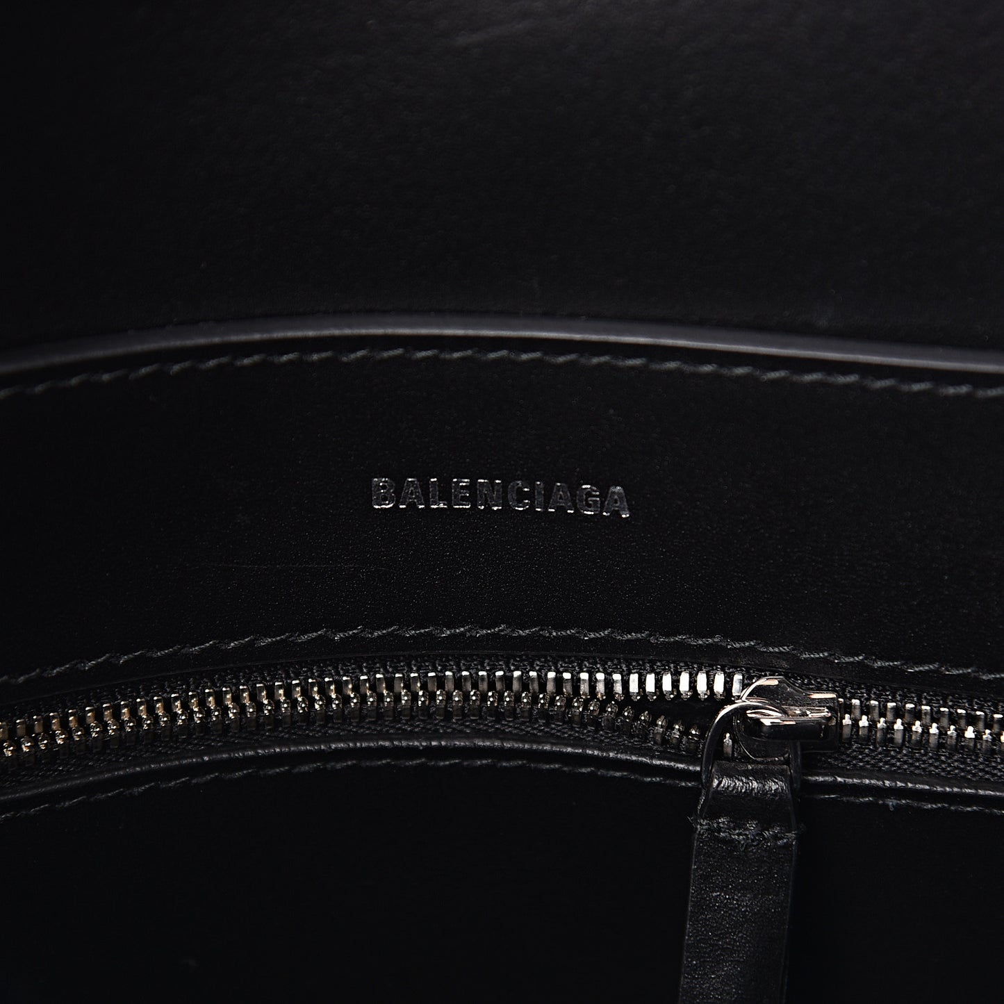 Supple Calfskin Signature Logo XS Everyday Tote Black