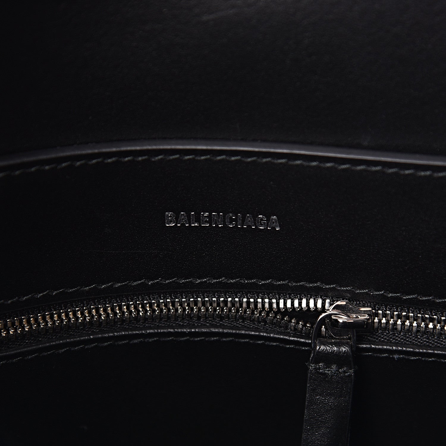 Balenciaga Supple Calfskin Signature Logo XS Everyday Tote Black 7 of 9